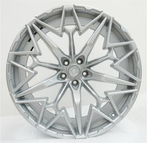 Диск Khomen Zeus 2202 22x10 5x112 ET30 DIA66.60 BRILLIANT SILVER Диск Khomen Zeus 2202 22x10 5x112 ET30 DIA66.60 BRILLIANT SILVER